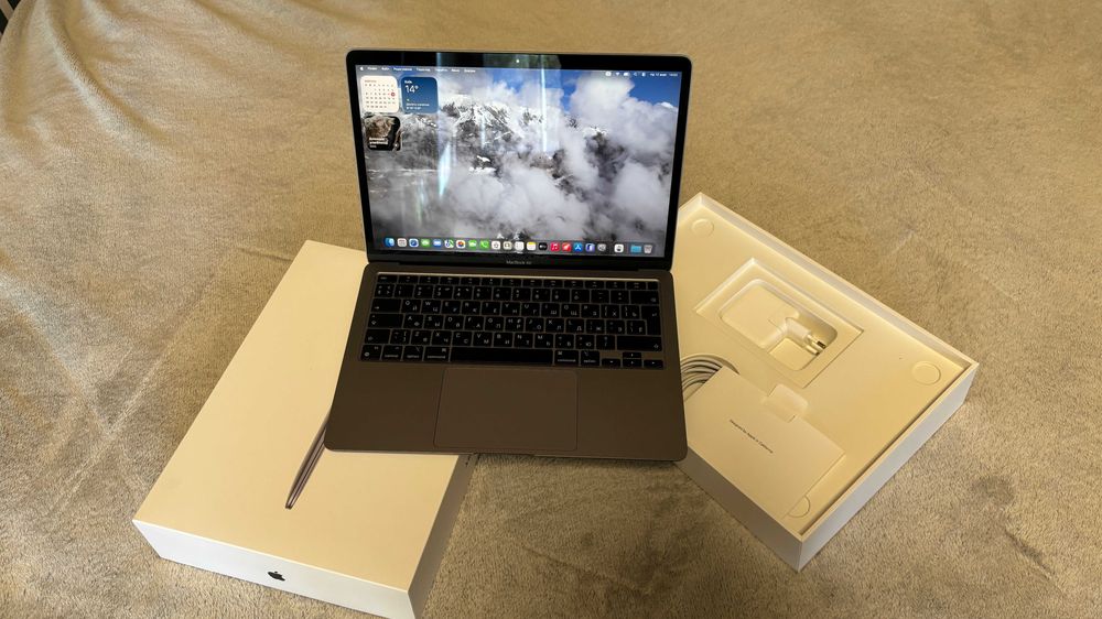 Куплений Літом 2025 ~ Apple MacBook M1 Air ~ 45 циклів !! 100% батарея