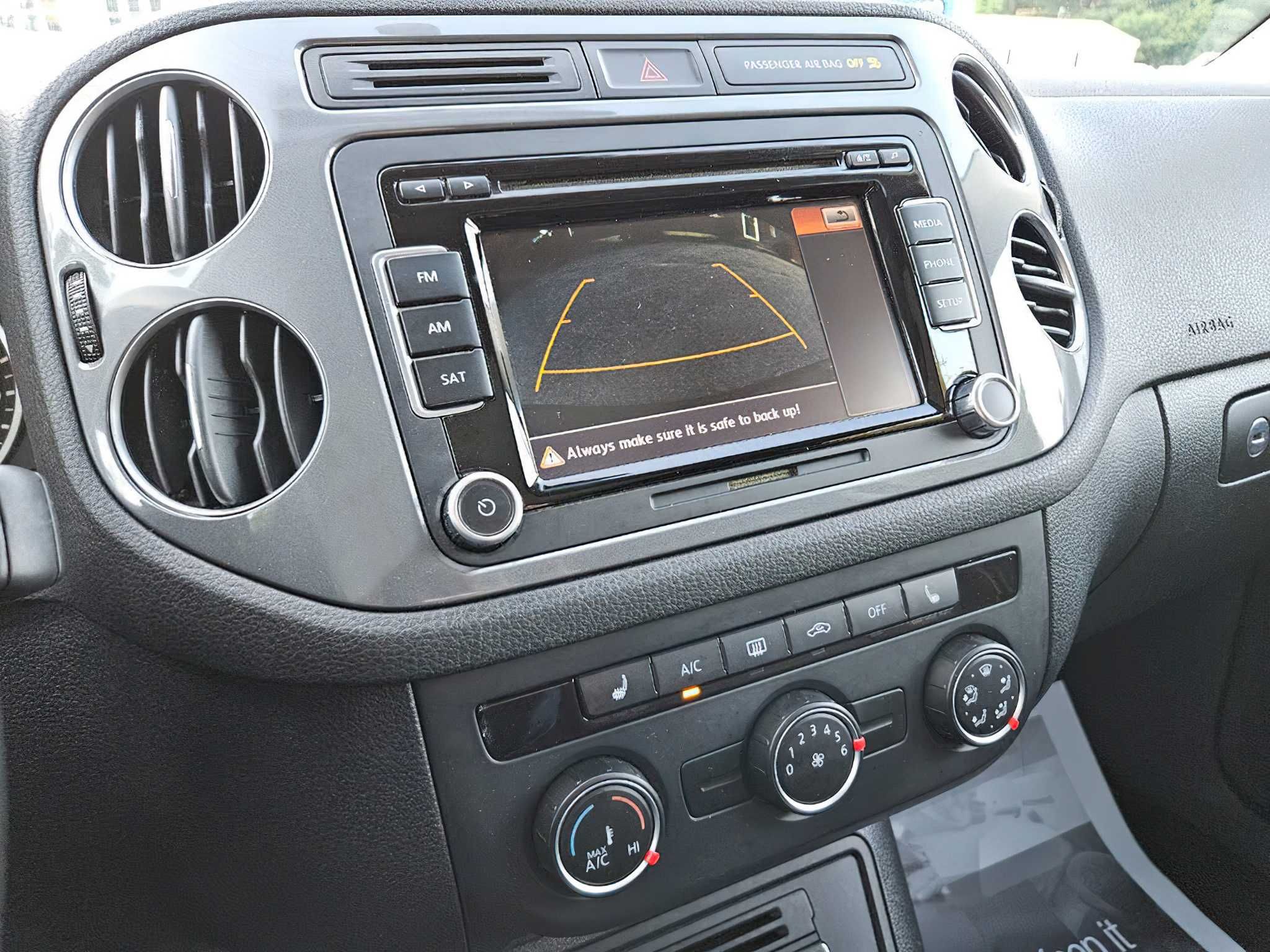 2015 Volkswagen Tiguan SE 4Motion with Appearance