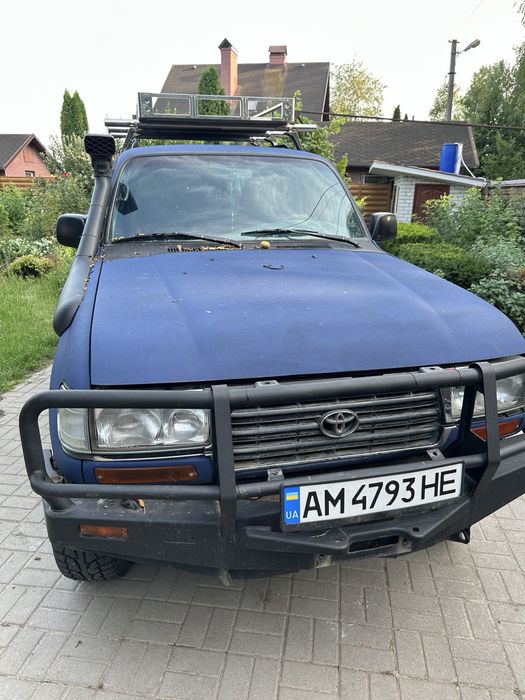 Toyota Land Cruiser 80 внедорожник