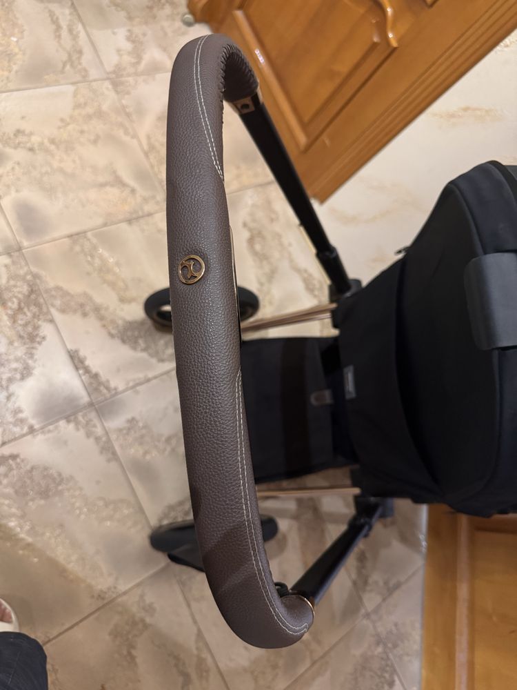 Продам коляску cybex priam rose gold