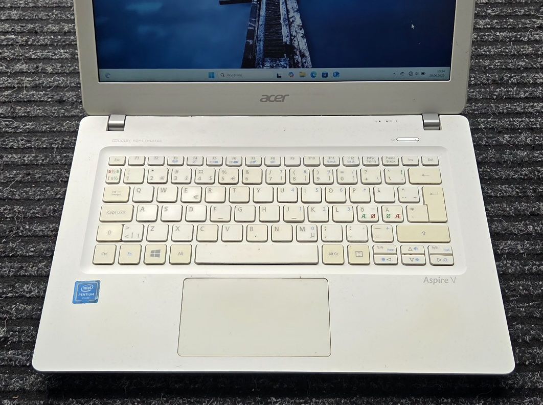 Laptop Acer dysk ssd 258 gb kamera hdmi