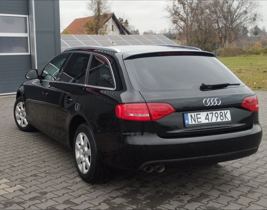 Audi A4 B8 2,0 diesel Xenon Led Nowy Rozrząd