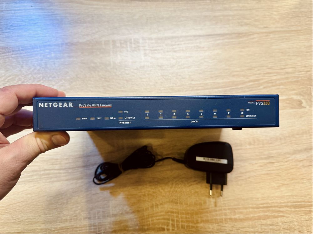 Router NETGEAR FVS338 ProSafe VPN Firewall