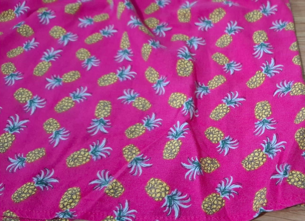 T-Shirt Estampado Ananás: Tam 12-13 Anos