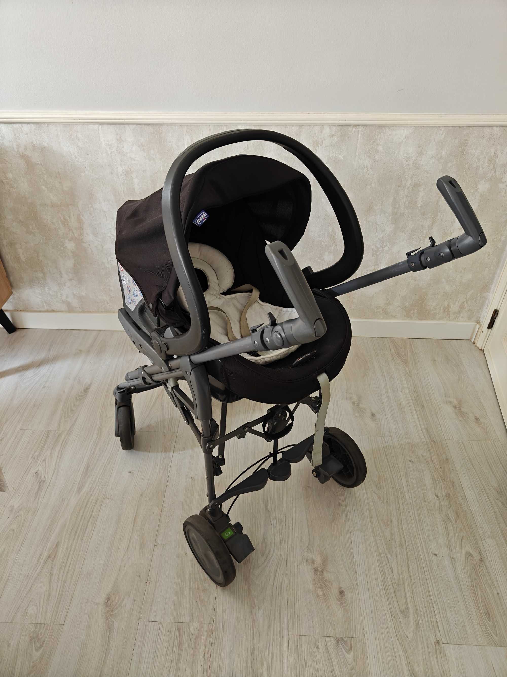 Chicco Trio carrinho de bébé living smart com ISO fix para automovel