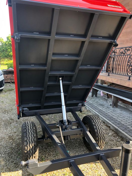 Przyczepa rolnicza jednoosiowa kiper