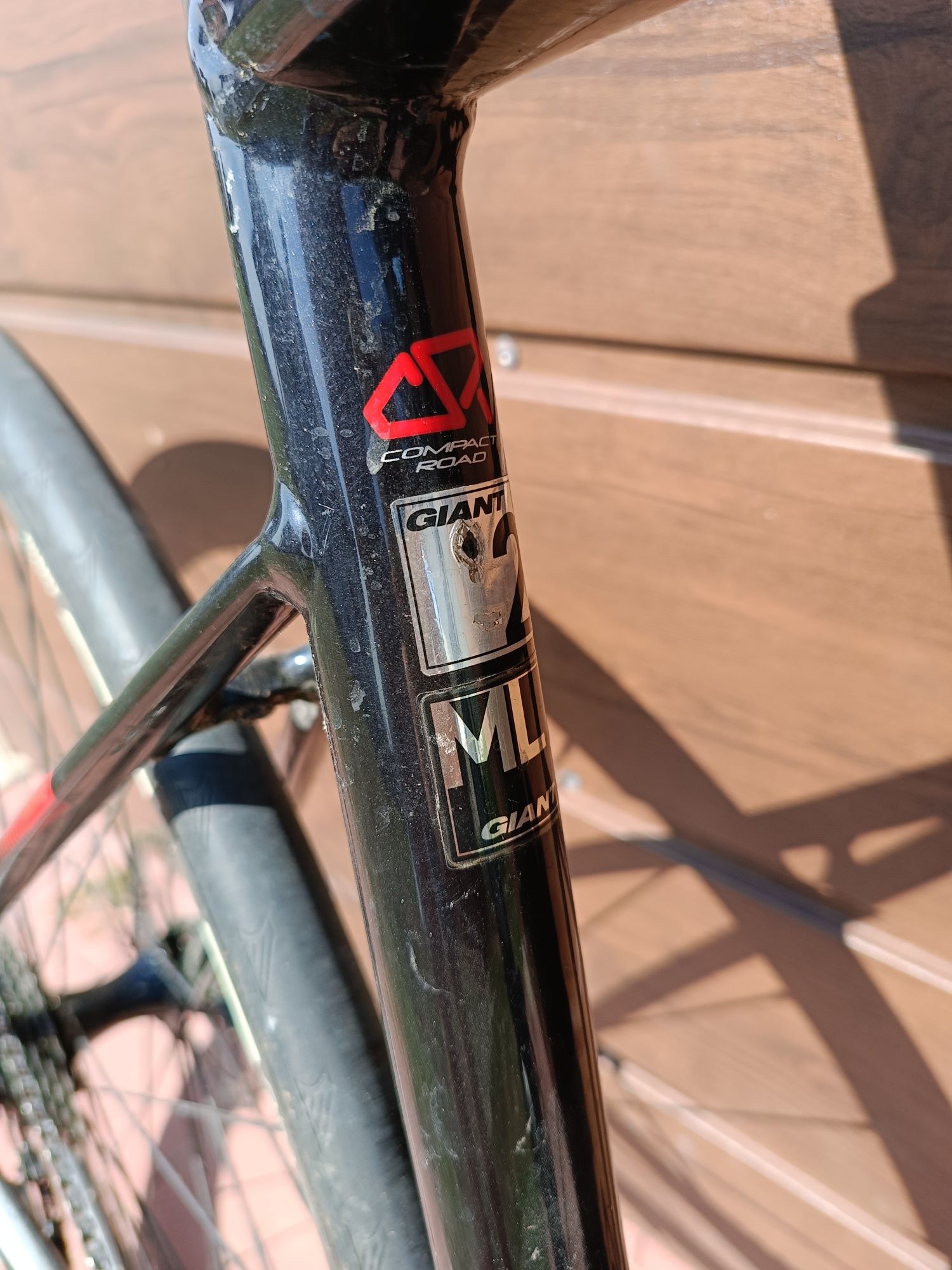 Rower szosowy Giant defy Tiagra