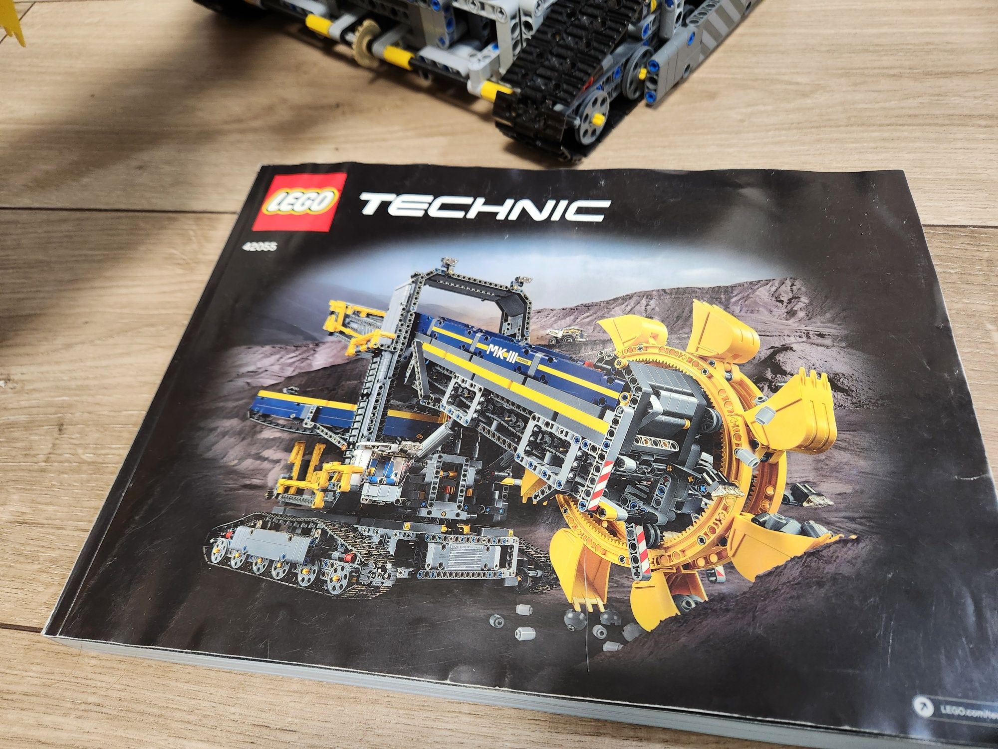 Lego 42055 Technic оригинал отличное состояние, инструкция, наклейки