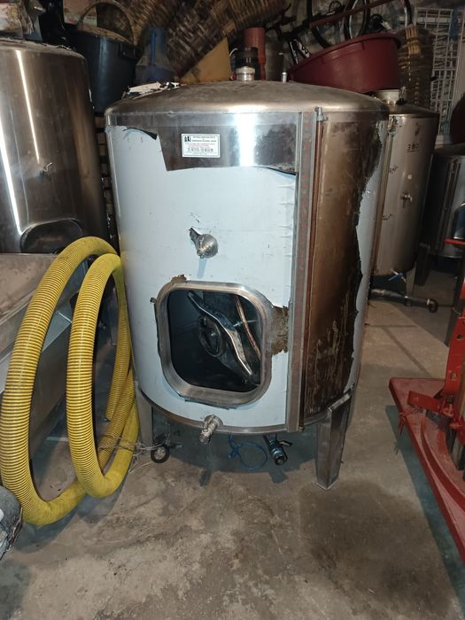 Cuba de 800 litros em inox