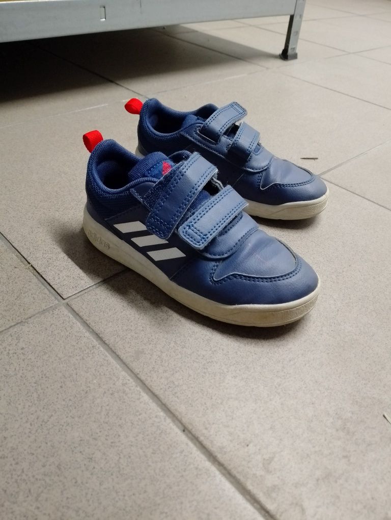 Buty adidas chłopięce