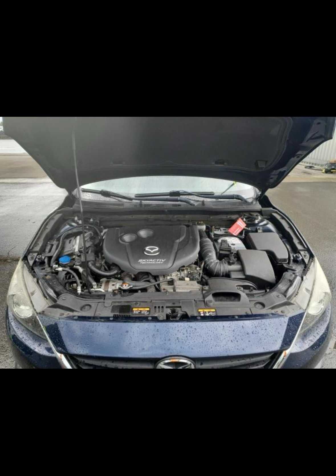 Mazda 3 Sprowadzona skyactiv 2015R