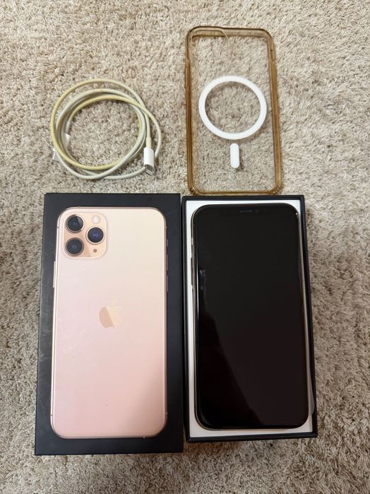 IPhone 11 Pro 64GB dourado