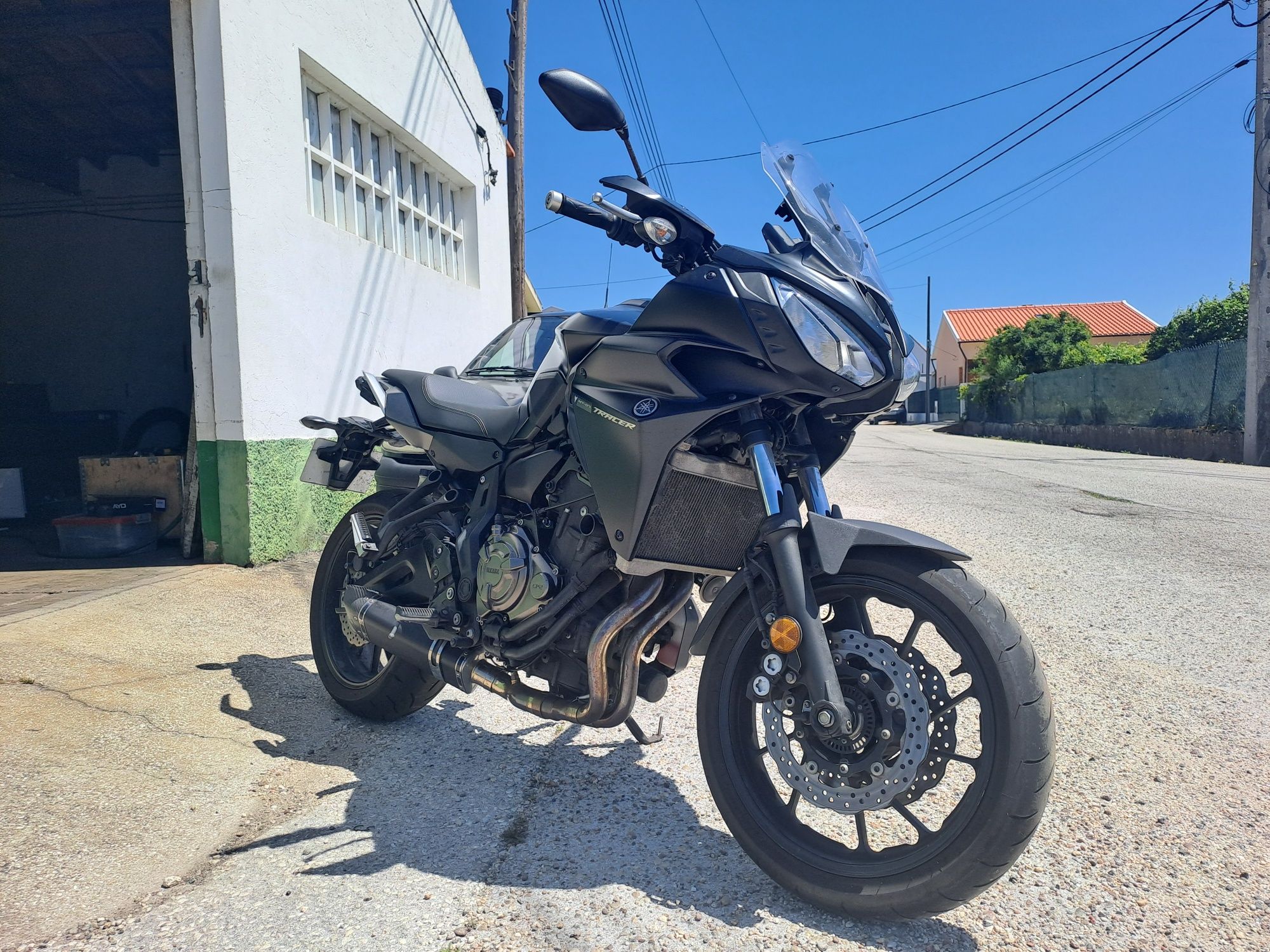 Yamaha Tracer 700 em muito bom estado + acessórios
