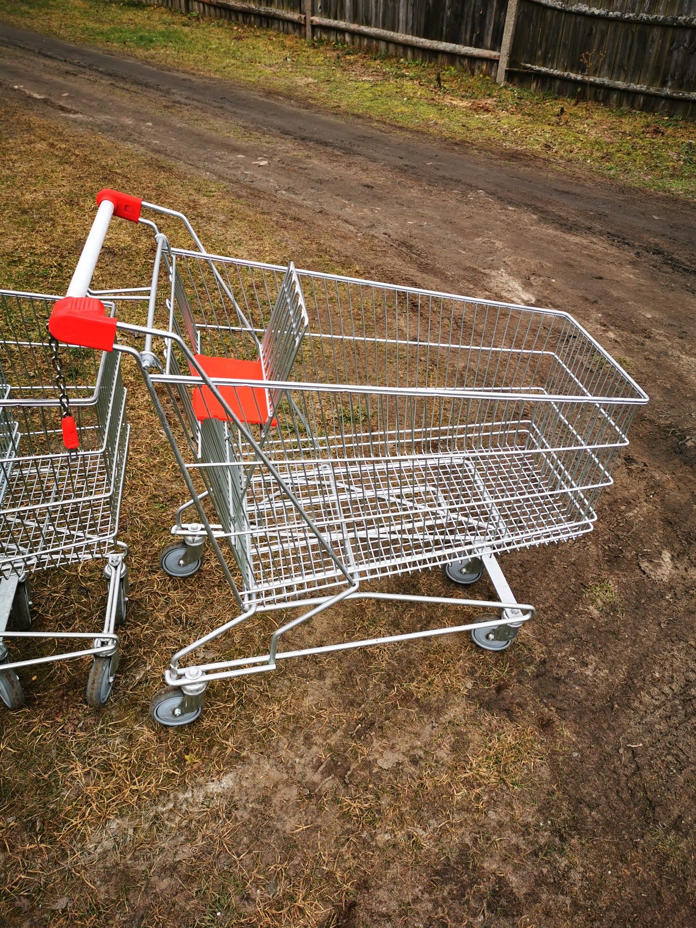 Wózek sklepowy marketowy