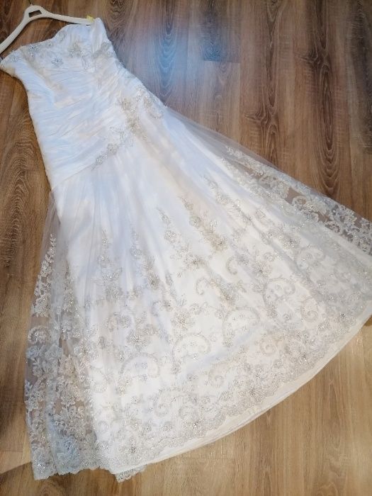 Suknia ślubna DUBER biała, zdobiona r. 42