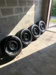 Продам зимнюю резину 195/60/R15 с дисками PCD 4x114.3