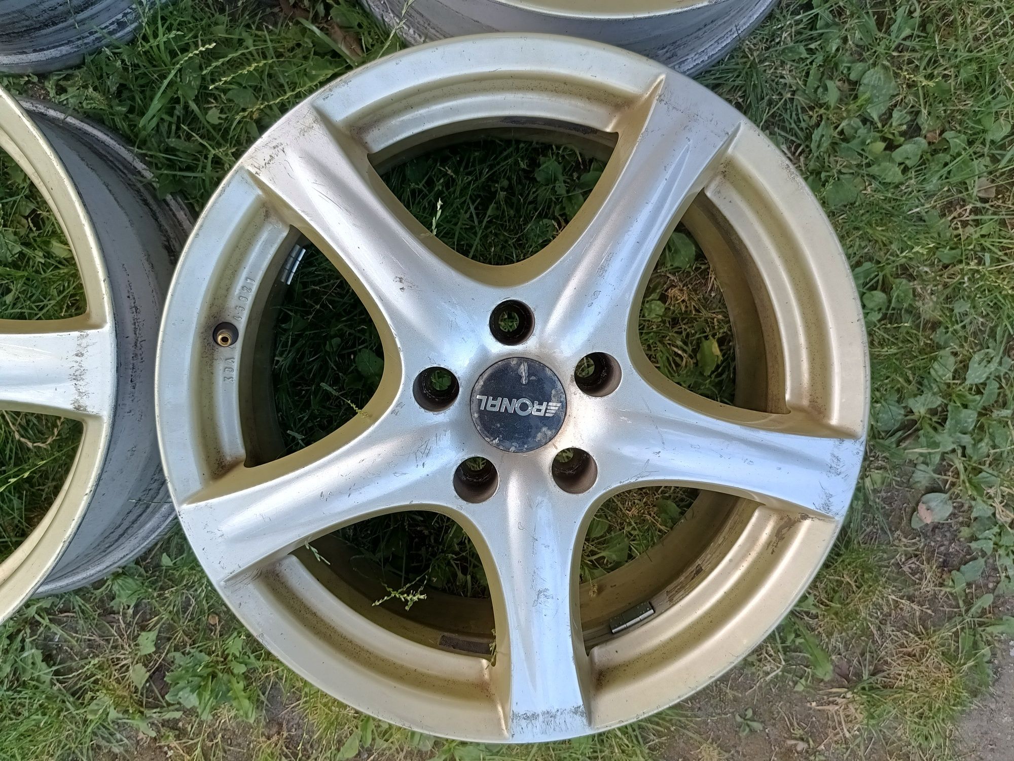 Felgi aluminiowe RONAL 7jx17 et45 5x112 VW Skoda Seat Mercedes Audi