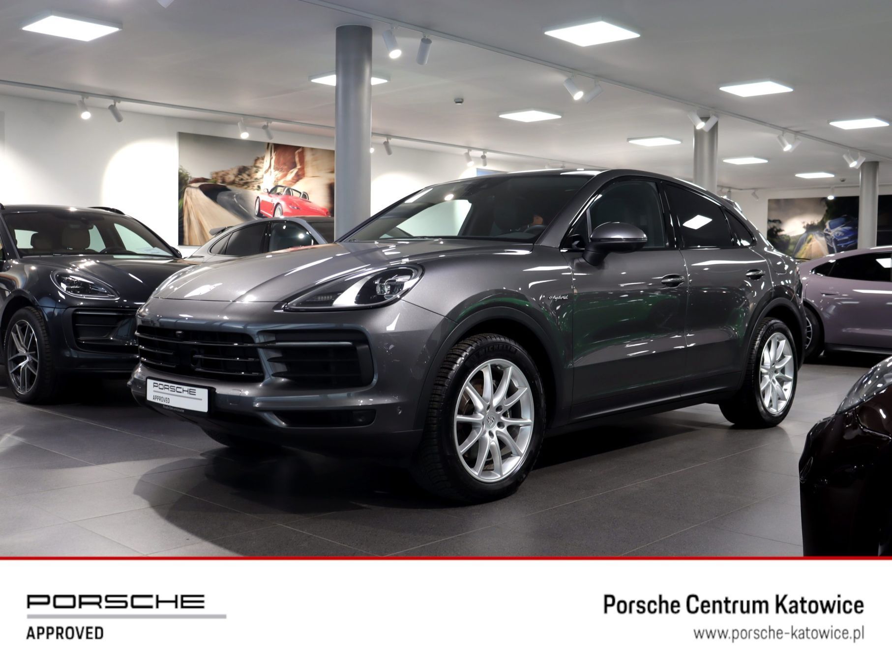 Porsche Cayenne Coupe E-Hybrid .