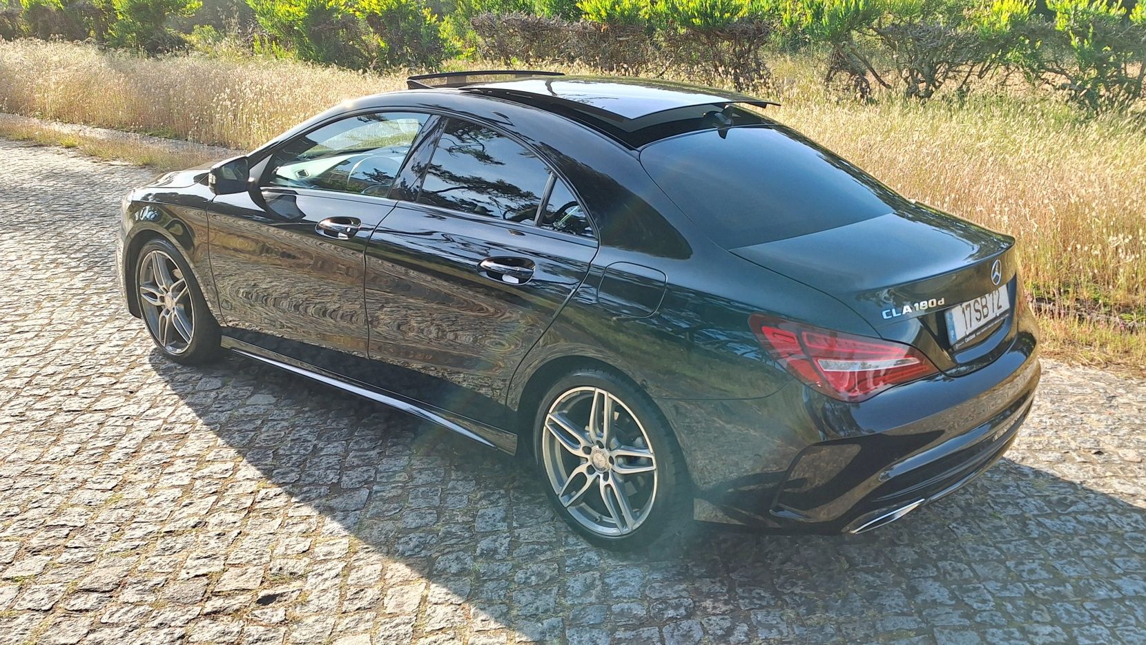 Mercedes-Benz CLA 180d AMG Full Extras