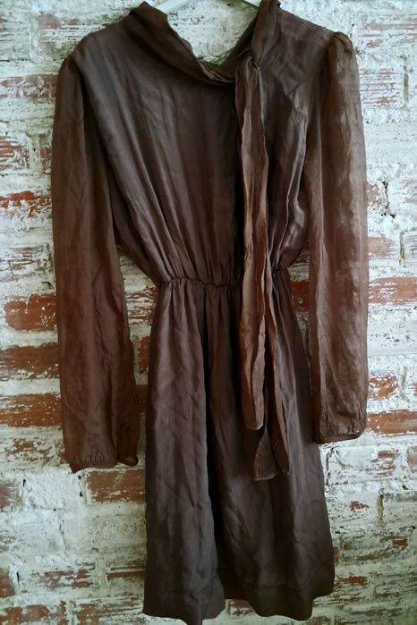 Przepiękna Jedwabna Sukienka r. M