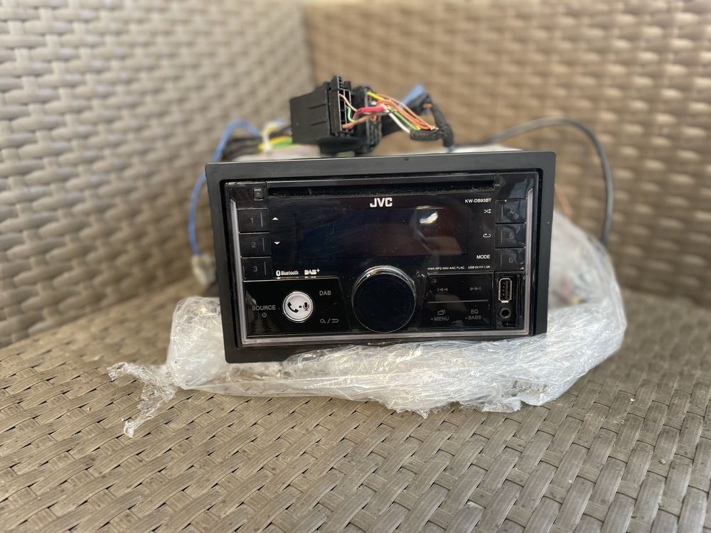 Radio JVC KW-DB93BT 2 Din