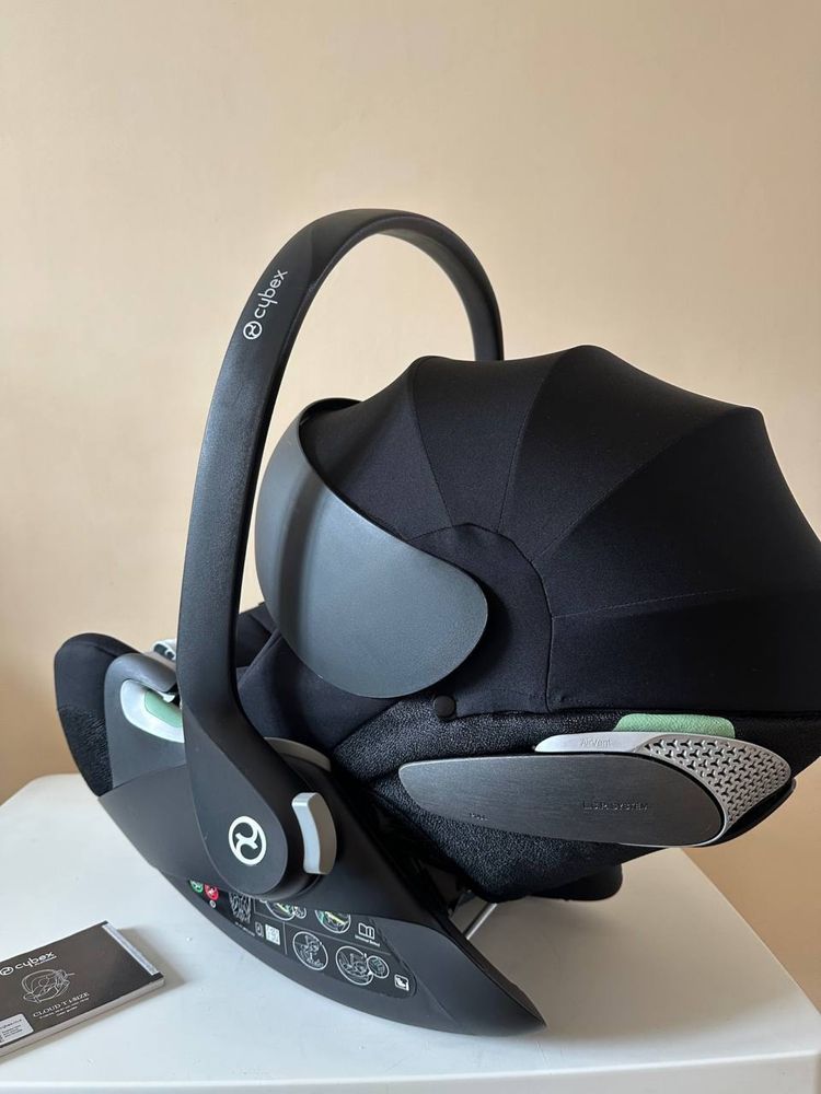 Автокрісло Cybex Cloud T Sepia Black