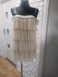 Sukienka beżowa plisowana falbany