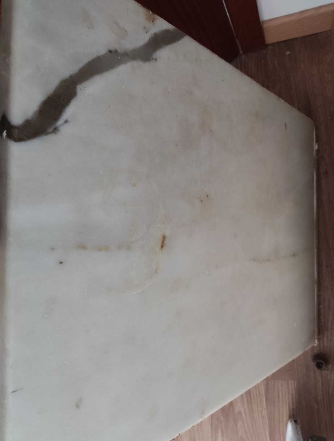 Pedra Mármore 60x44x3cm em bom estado - Branco Carrara