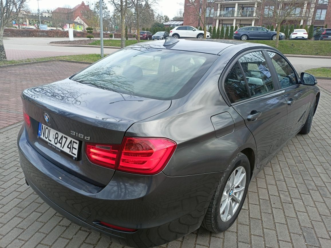 BMW F30 diesel-sedan