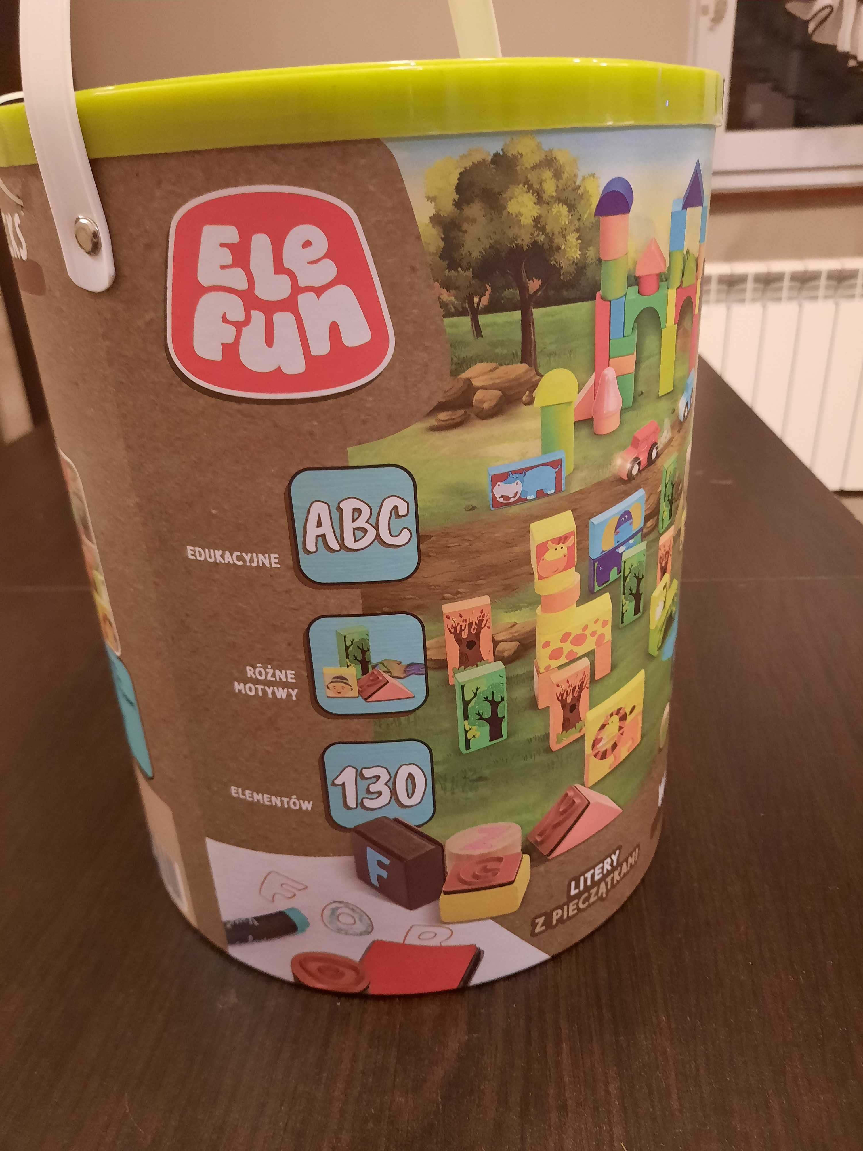 Klocki NOWE elefun duży zestaw 130 elementów klocki puzzle pieczątki