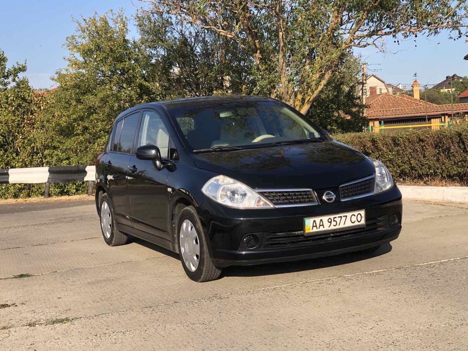 Продам Nissan Tiida
