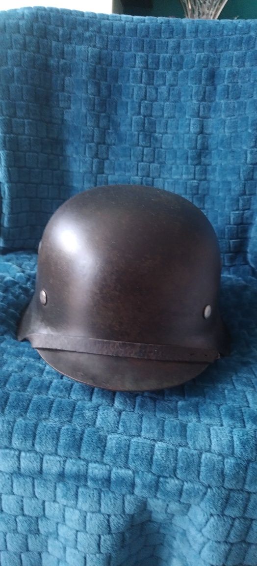 Hełm niemiecki m42 ET66
