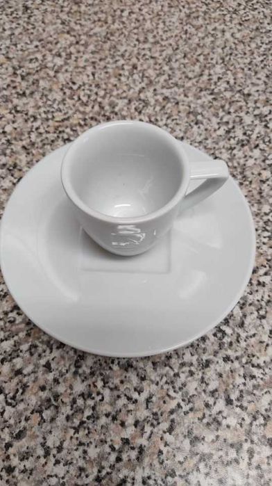 Peça em loiça, muito rara de gás (Secla) e outras loiças, ler anúncio