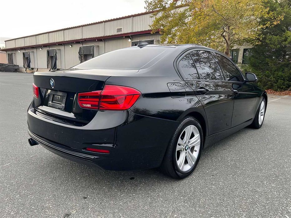 BMW 3 Series      2016