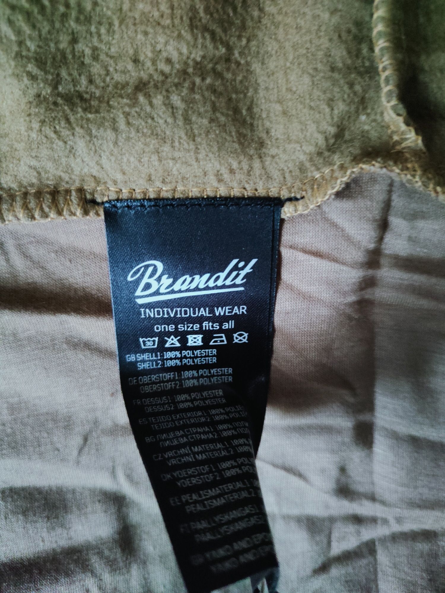 Многофункциональный шарф из флиса Brandit.