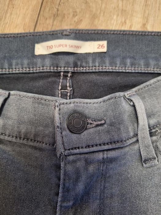 Джинси levis 710 super skinny 17780-0022, розмір 26/30, стан нових