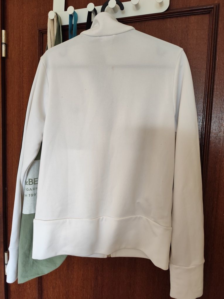 Casaco Adidas original bem conservado