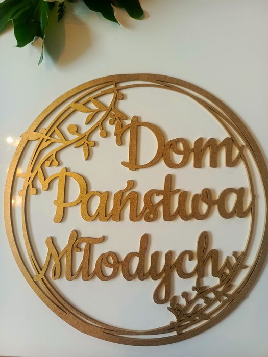 Dekoracja ślubna na drzwi