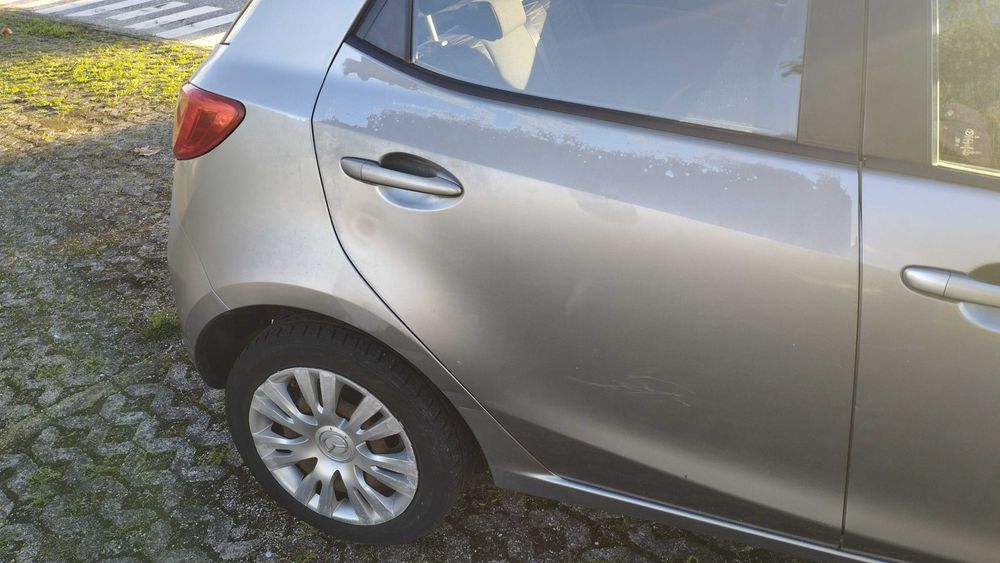 Mazda 2 - 1.3 Gasolina (75cv) - Ano 2010 - 90.000 Km