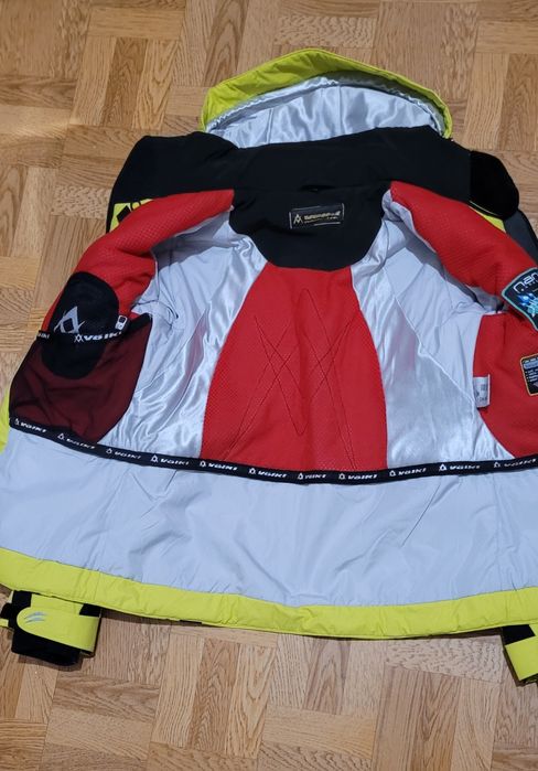 Термокуртка volkl лижна нова жіноча  розмір S