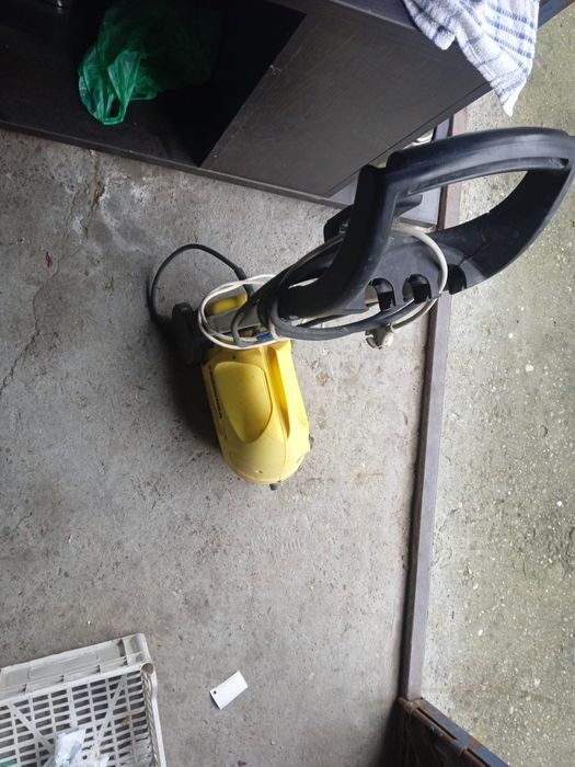 Sprzedam Karcher 205