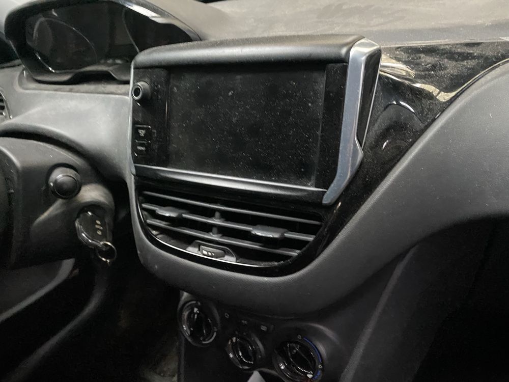 Rádio GPS peugeot 208