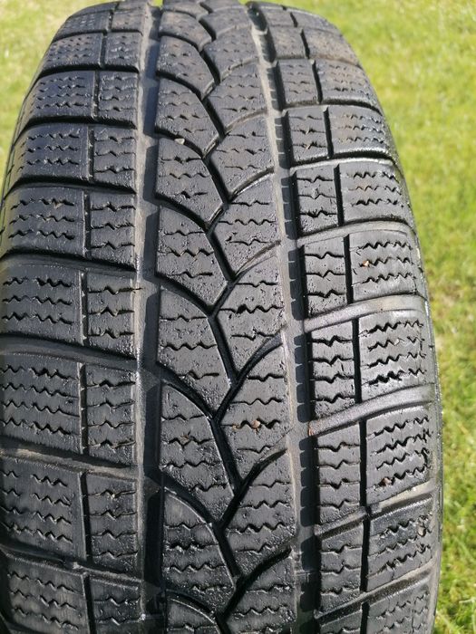Opony zimowe 195/65 R15 KORMORAN Snowpro b2
