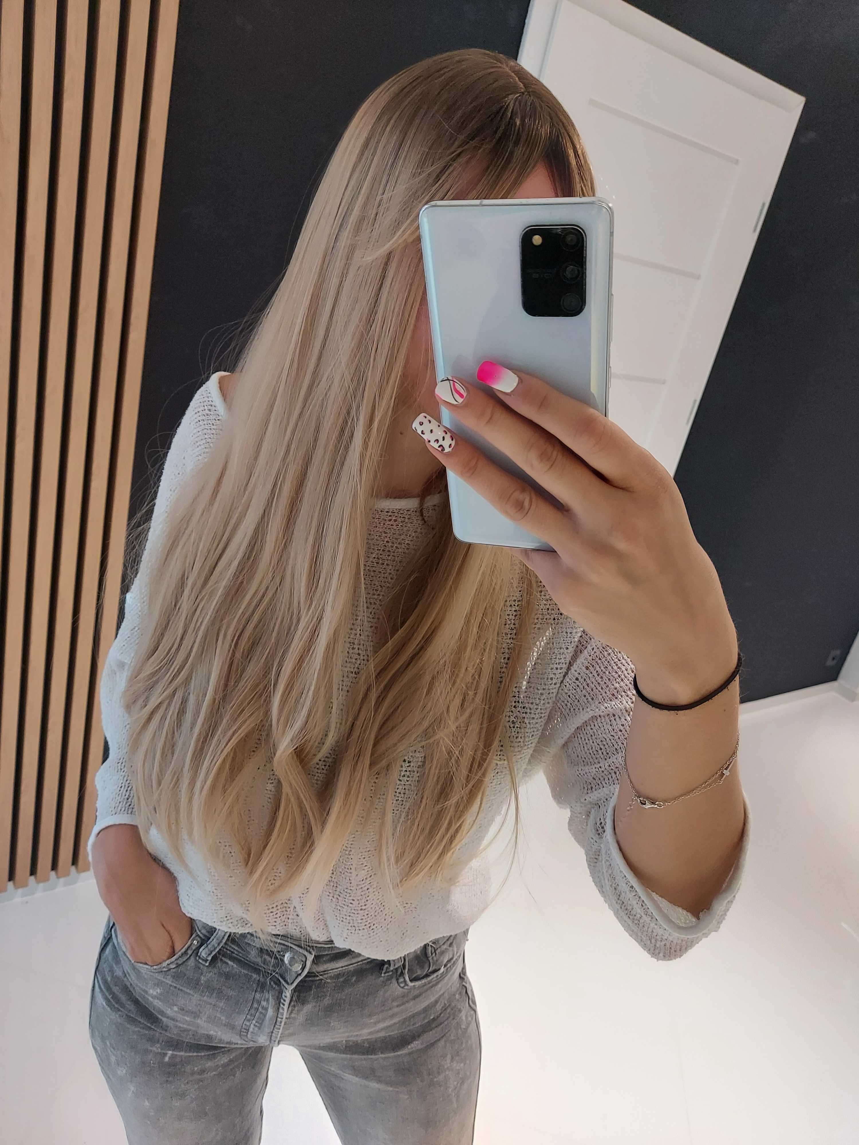 Nowa peruka blond długa 70 cm ciemny miodowy odcień proste włosy