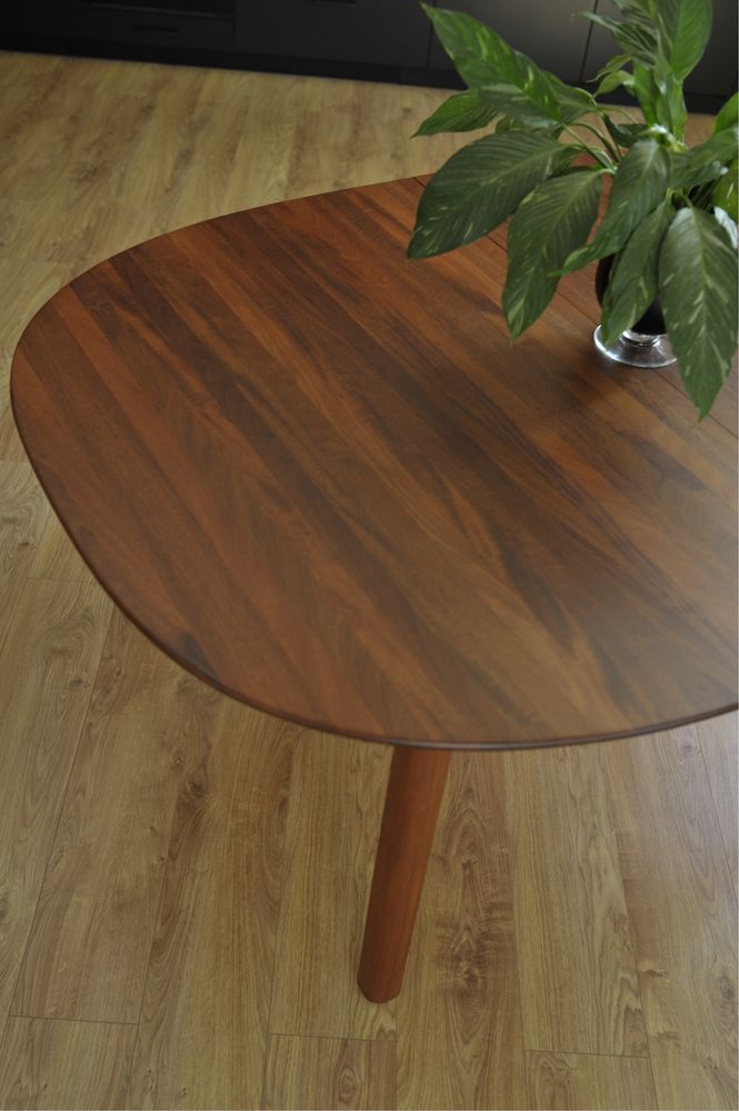 Duży stół duński po renowacji rozkladany design retro prl