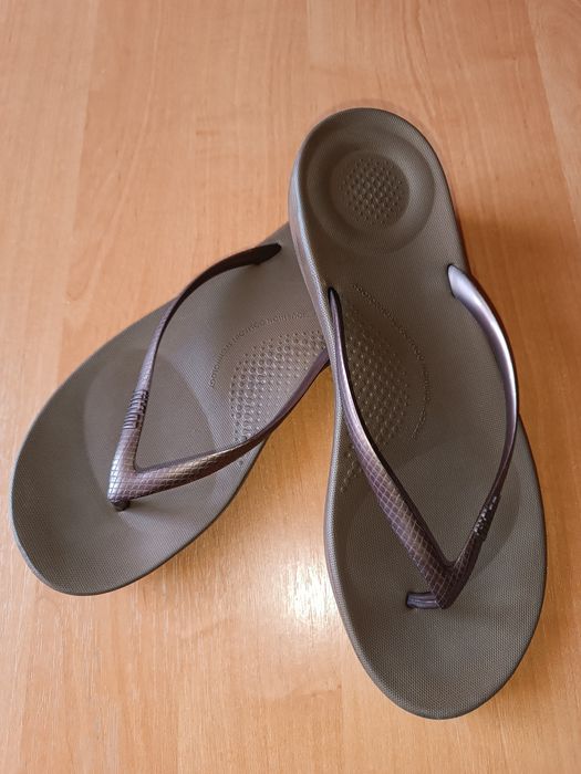 Шлёпанцы fitflop Сандалі fit flop Босоножки Сандалии В'єтнамки