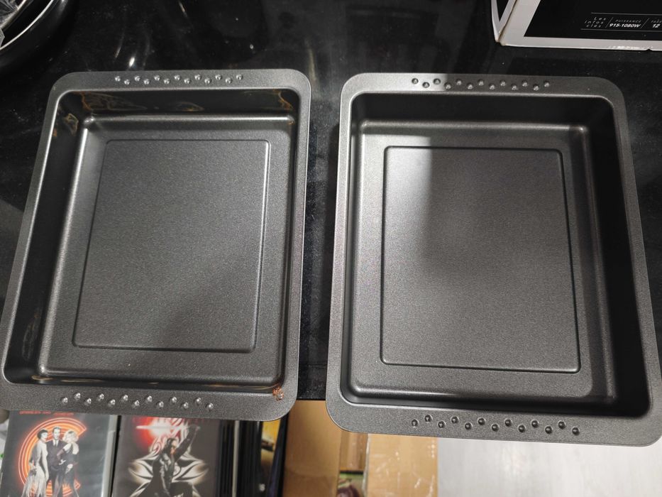 2 Pequenos tabuleiros antiaderentes