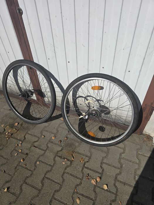 Koło rowerowe tylne 28 cali- 7 biegów shimano nexus.