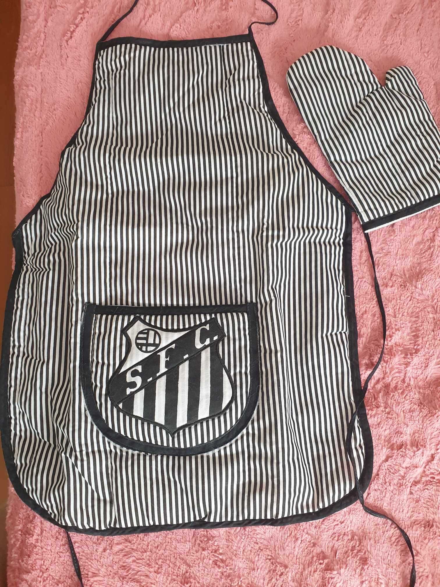 Avental e luva do S.F.C.