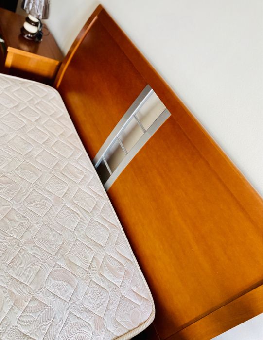 Vendo cama de casal